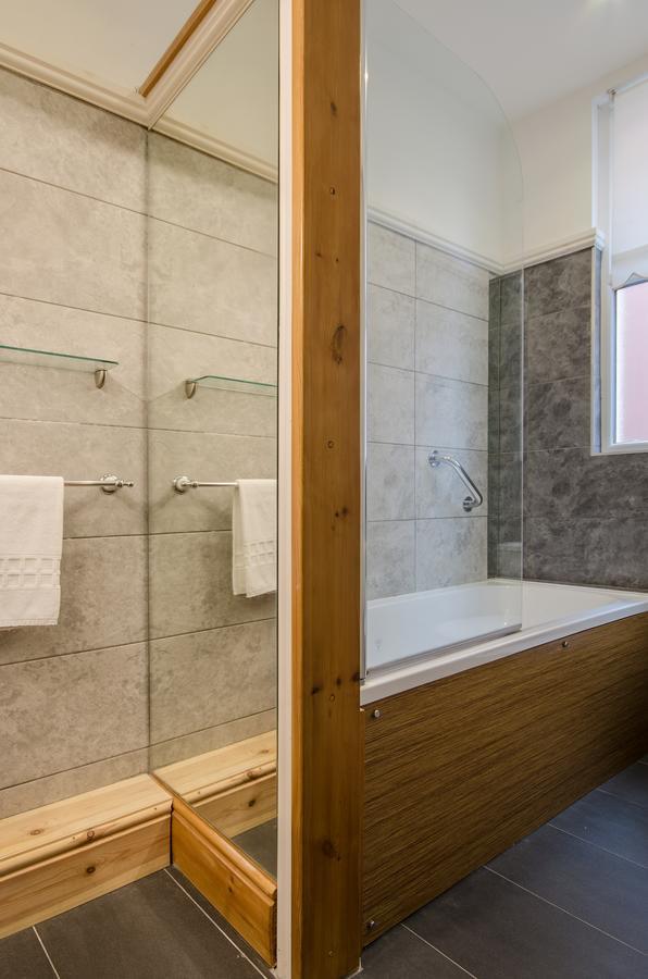 Dukes Folly 3* Саутпорт